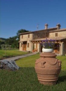 Zbiornik dekoracyjny na deszczówkę 500 L Orciotto jasna cegła MPI zbiornik na wodę deszczową 500 l