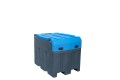 mobilny-zbiornik-na-adblue-400l-fortis-box-400-a01-widok-przodu-pod-katem-zamknieta-pokrywa