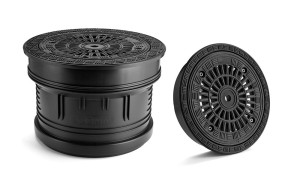 Pokrywa z kielichem i kratą PP do rury gładkiej ø 315 pełna 3T Karmat