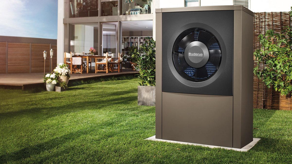 BUDERUS, BOSCH, pompa ciepła, pompy ciepła, pompa ciepła BUDERUS, OZE, gruntowy wymiennik ciepła, dolny wymiennik ciepła, gruntowa pompa ciepła, powietrzna pompa ciepła, pompa ciepła woda powietrze, powietrzna pompa ciepła woda powietrze, ogrzewanie, centralne ogrzewanie, ogrzewanie domu, ogrzewanie nieruchomości, heating, ogrzewanie podłogowe, centralne ogrzewanie, nowoczesne ogrzewanie, program czyste powietrze, termomodernizacja, odnawialne źródła energii, OMEGA-PLAST, Omega, OMEGA, omega, ogrzewanie inwestycji, inwestycja